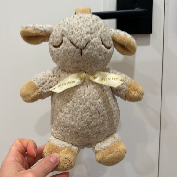 Cloud B on the go sleep sheep - Picture 3 of 3